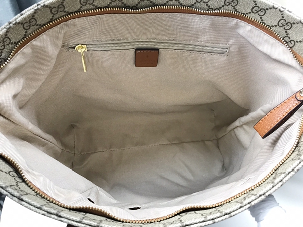 激安グッチバッグコピー着用イメージ